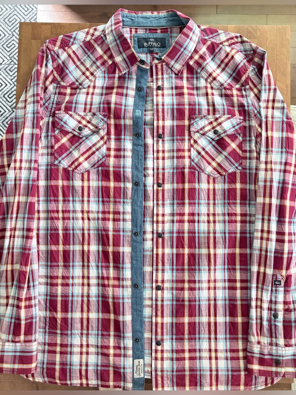 Buffalo David Bitton Men's Red Plaid Button-Up Shirt
Size XL